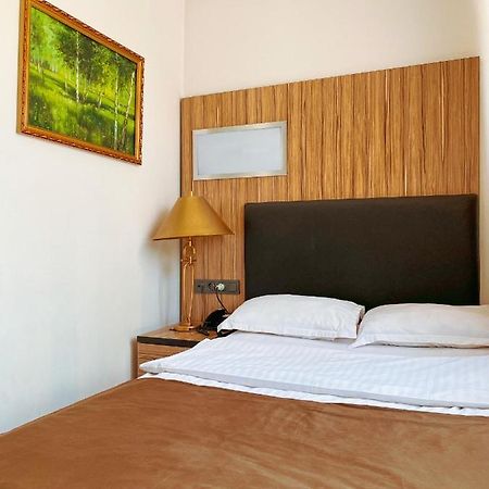 Nomad Hotel Astana Eksteriør bilde