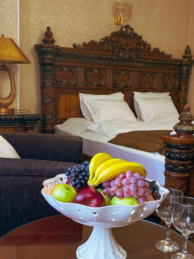 Nomad Hotel Astana Eksteriør bilde